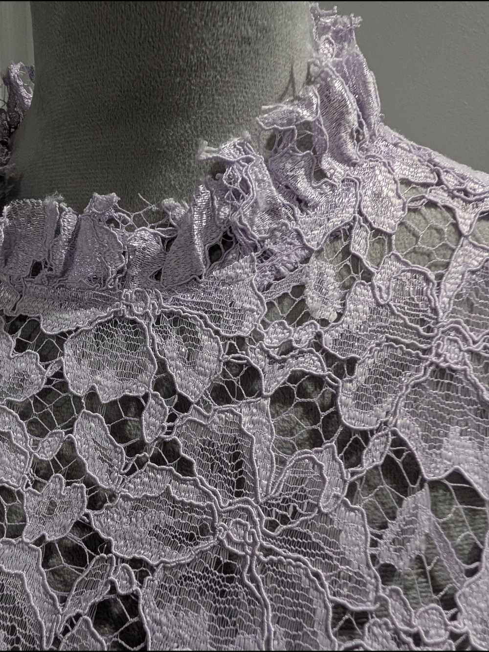 Enfocus Studio Lace Sheath Dress Size 4 NWT Lavender Mock‎ Neck Cocktail - Picture 4 of 5